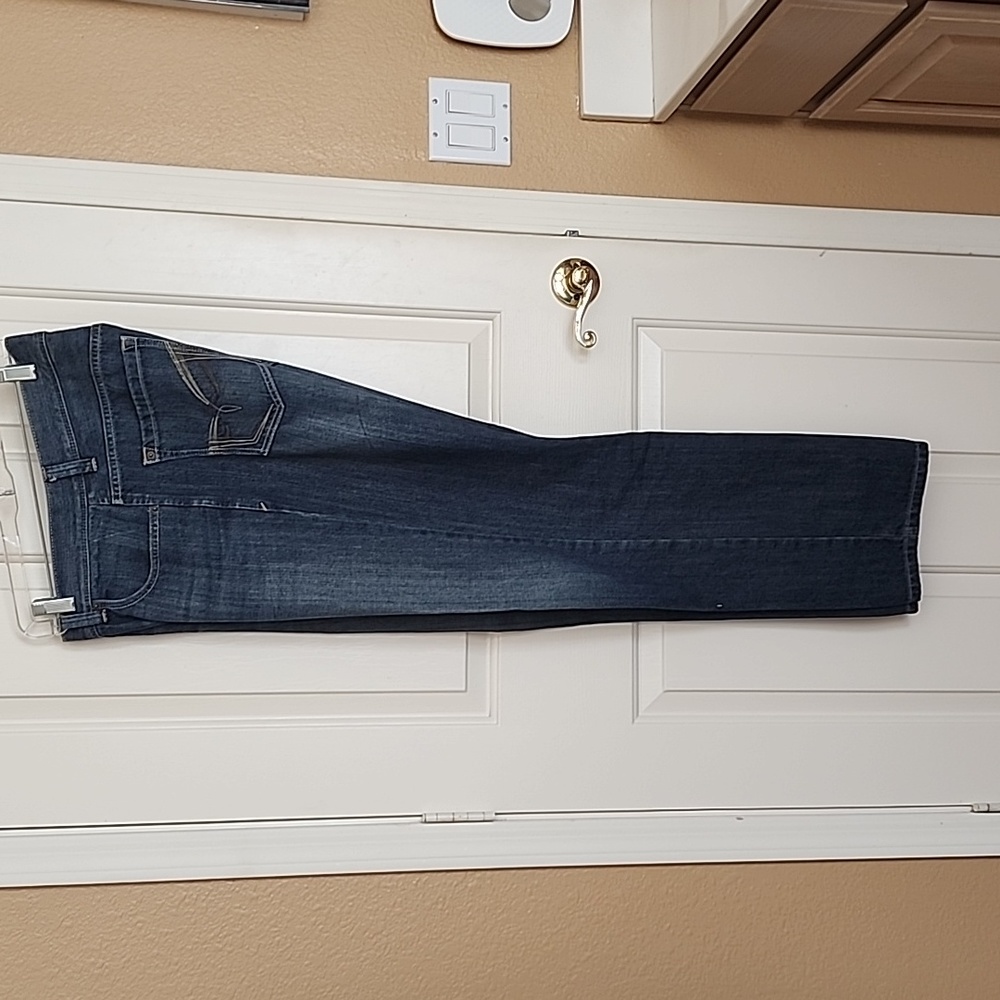 Men's DKNY jeans